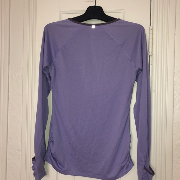 Nike long sleeve - Picture 2 of 3